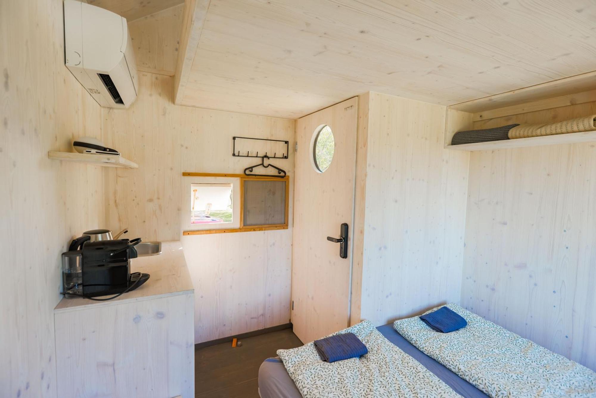 Prague Camping Dzban المظهر الخارجي الصورة